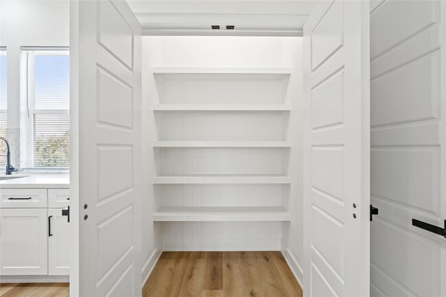 Building Photo - 3601 Rebecca St