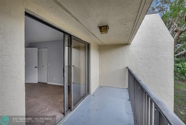 Building Photo - 97 Deer Creek Rd