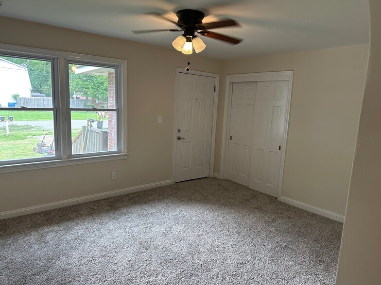 family room - 200 N Fir Ave