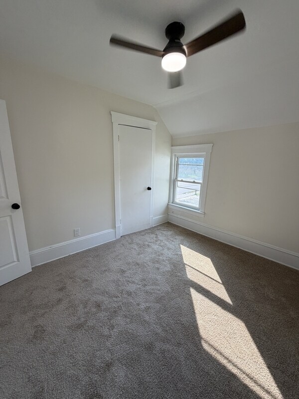Building Photo - 3569 Independence Rd