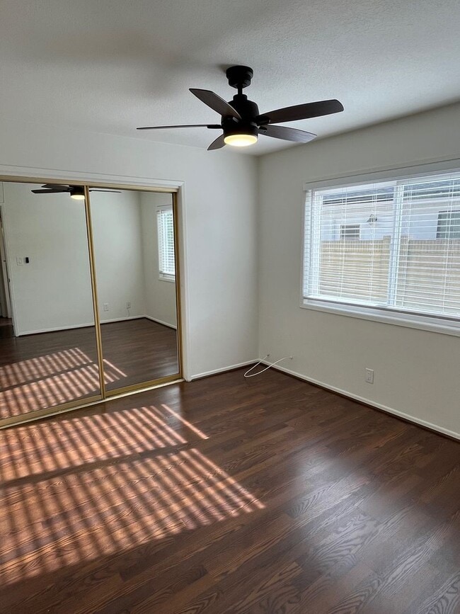 Building Photo - Charming 3 Bedroom, 2 Bath Single Family Home for rent in Seal Beach, CA!