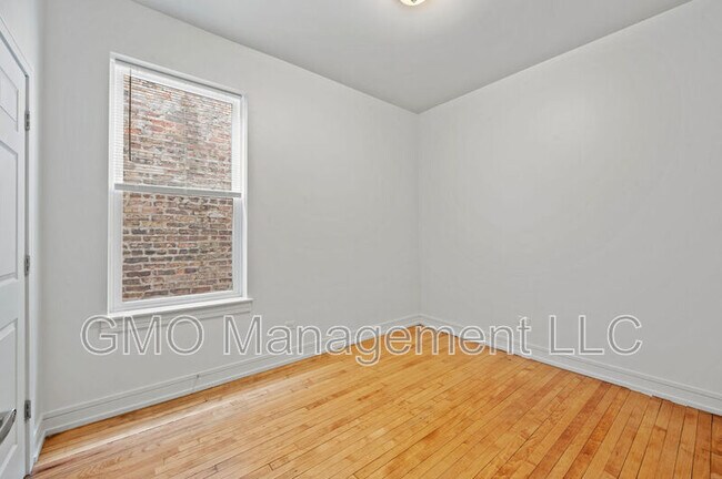 Building Photo - 4230 W Adams St