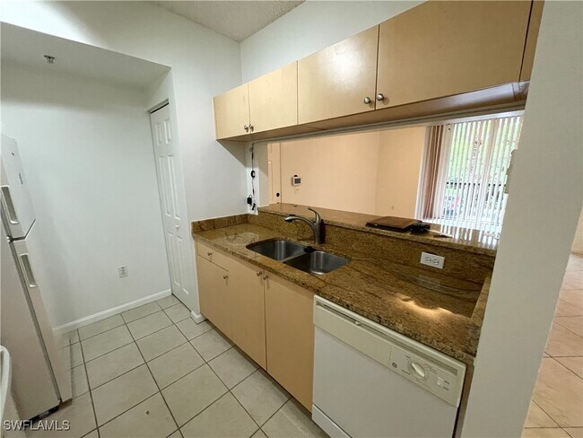 Building Photo - 1170 Reserve Way