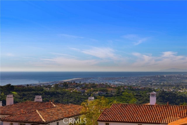 Building Photo - 7 Vista Luci