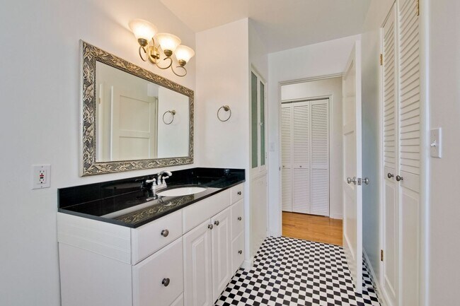 Building Photo - Wow! What a Great Home! Available Soon!