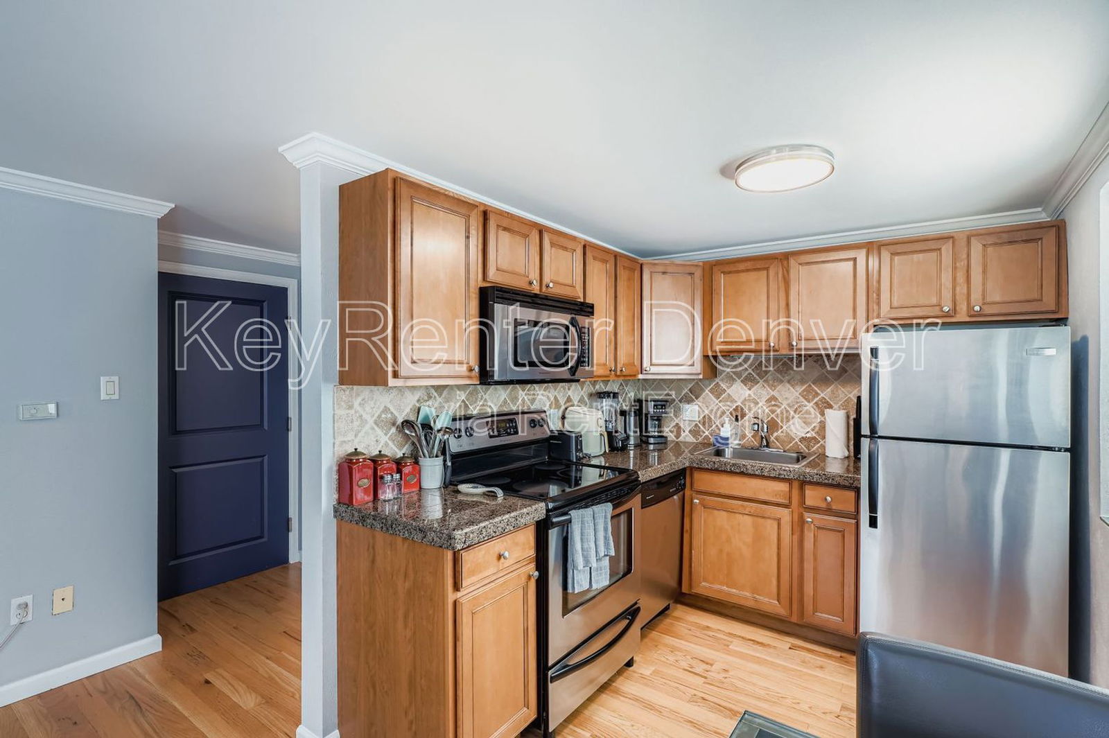 Building Photo - 1327 Steele St