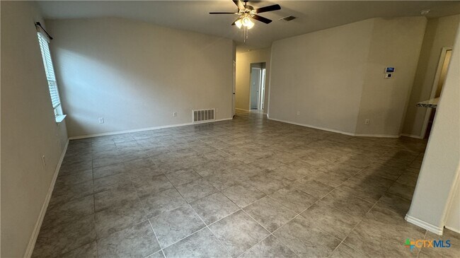 Building Photo - 406 Stonewall Ridge