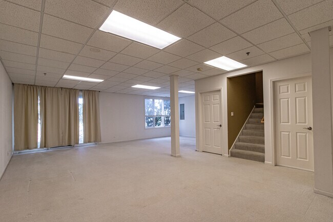 Building Photo - 20560 N Westpark Pl