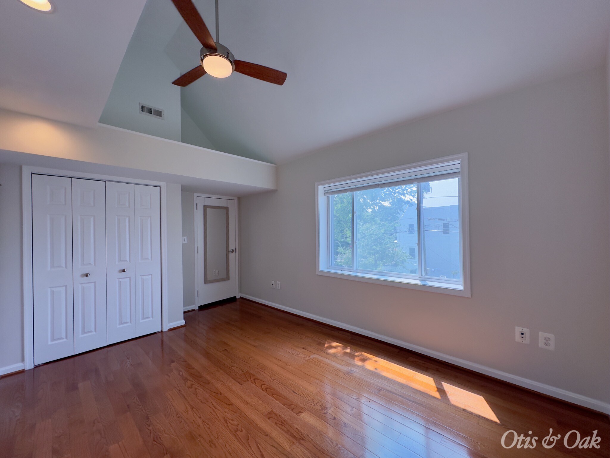 Building Photo - 4805 4th St NW
