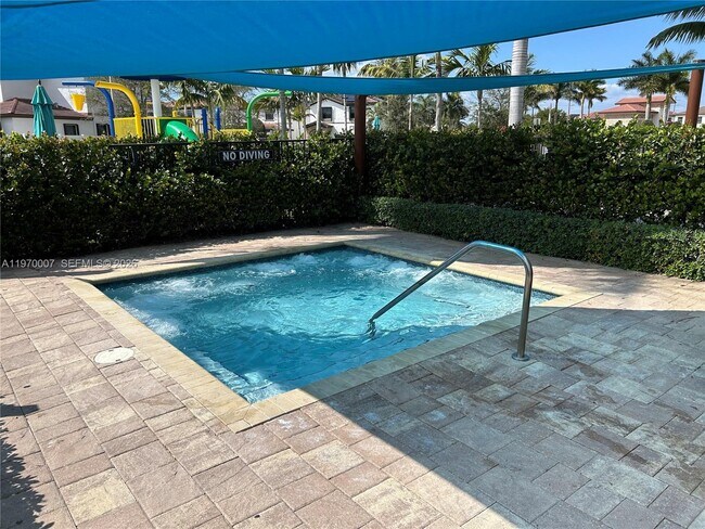 Building Photo - 10371 West 33rd Ct