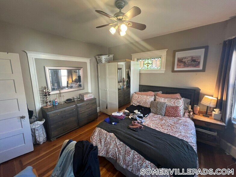 Building Photo - 294 Highland Ave