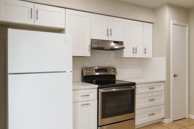 Building Photo - 2702 Mulford Cv