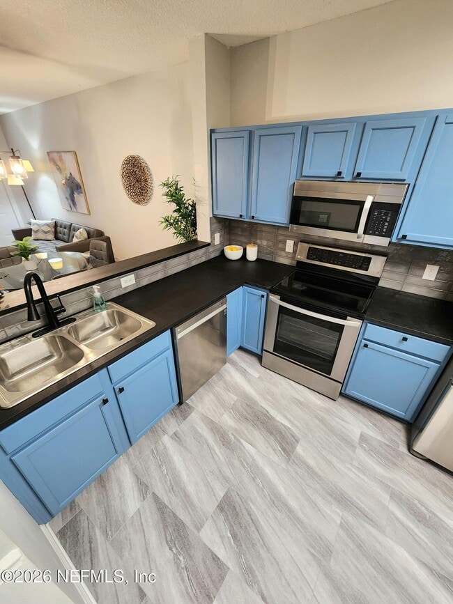 Building Photo - 307 Southern Branch Ln