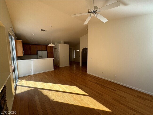 Building Photo - 1745 Park Mesa Ln