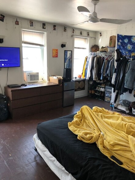 bedroom #2 - 1801 Sidney St