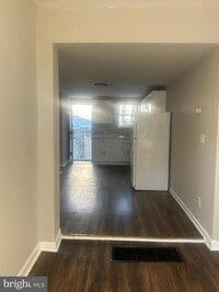 Building Photo - 3510 Mt Pleasant Ave