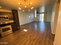 Building Photo - 1111 W University Dr