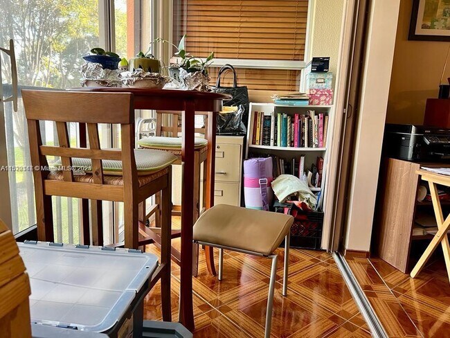 Building Photo - 701 SW 141st Ave