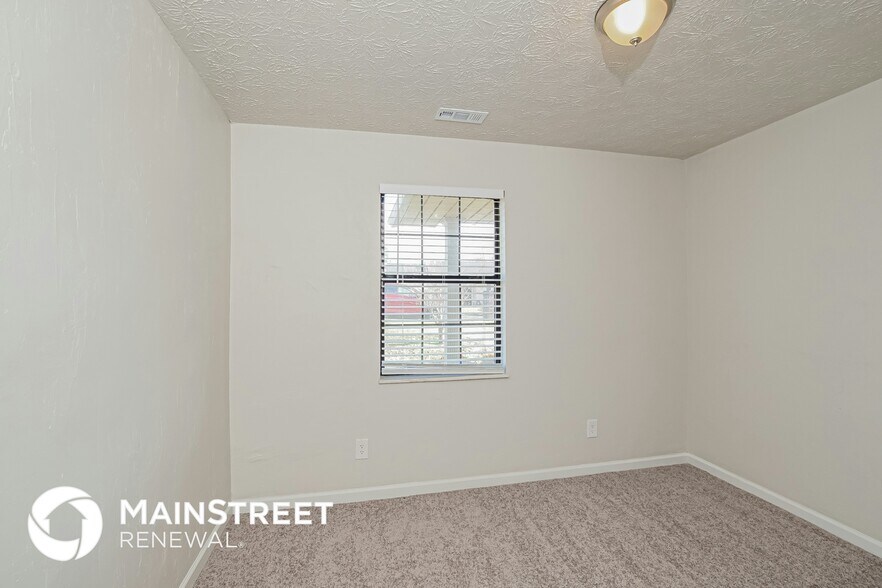 Building Photo - 5537 Malachi Cir