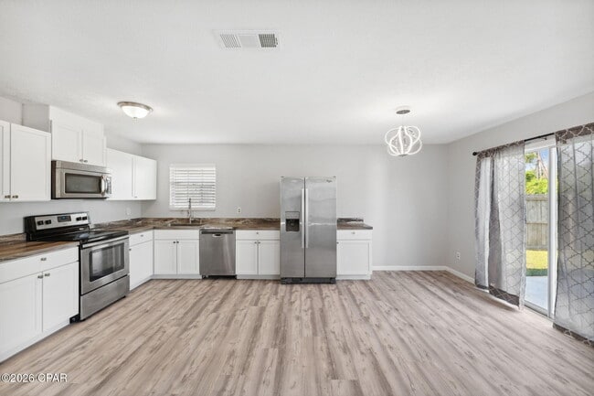 Building Photo - 3111 Lanny Ln
