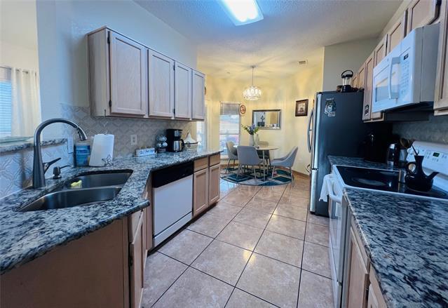 Building Photo - 7313 Birchmont Dr