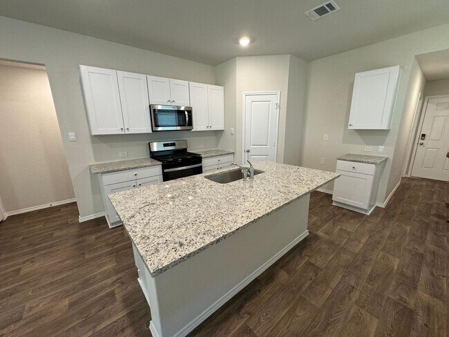 Building Photo - ONE STORY | 3 BEDROOM | 2 BATH | BUILT 2024 | RIVERSTONE AT WESTPOINT