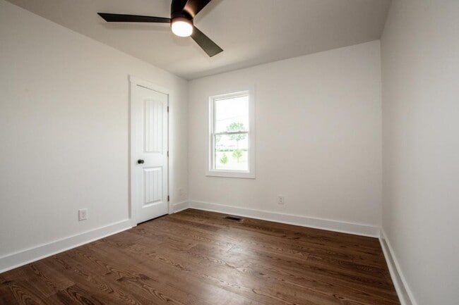 Building Photo - 4892 NC-16