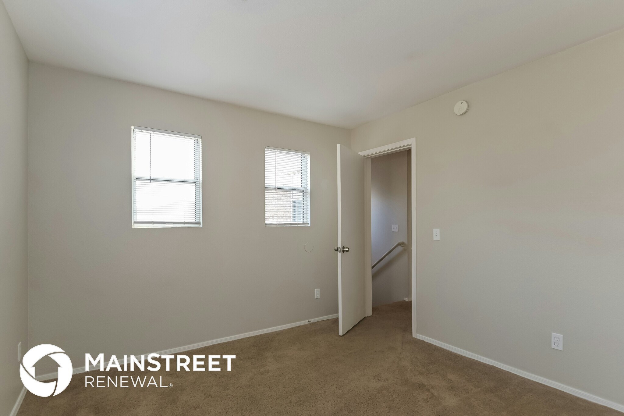 Building Photo - 7080 S Dunnock Dr