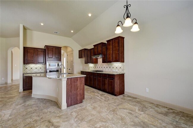 Building Photo - 645 Clear Springs Hollow