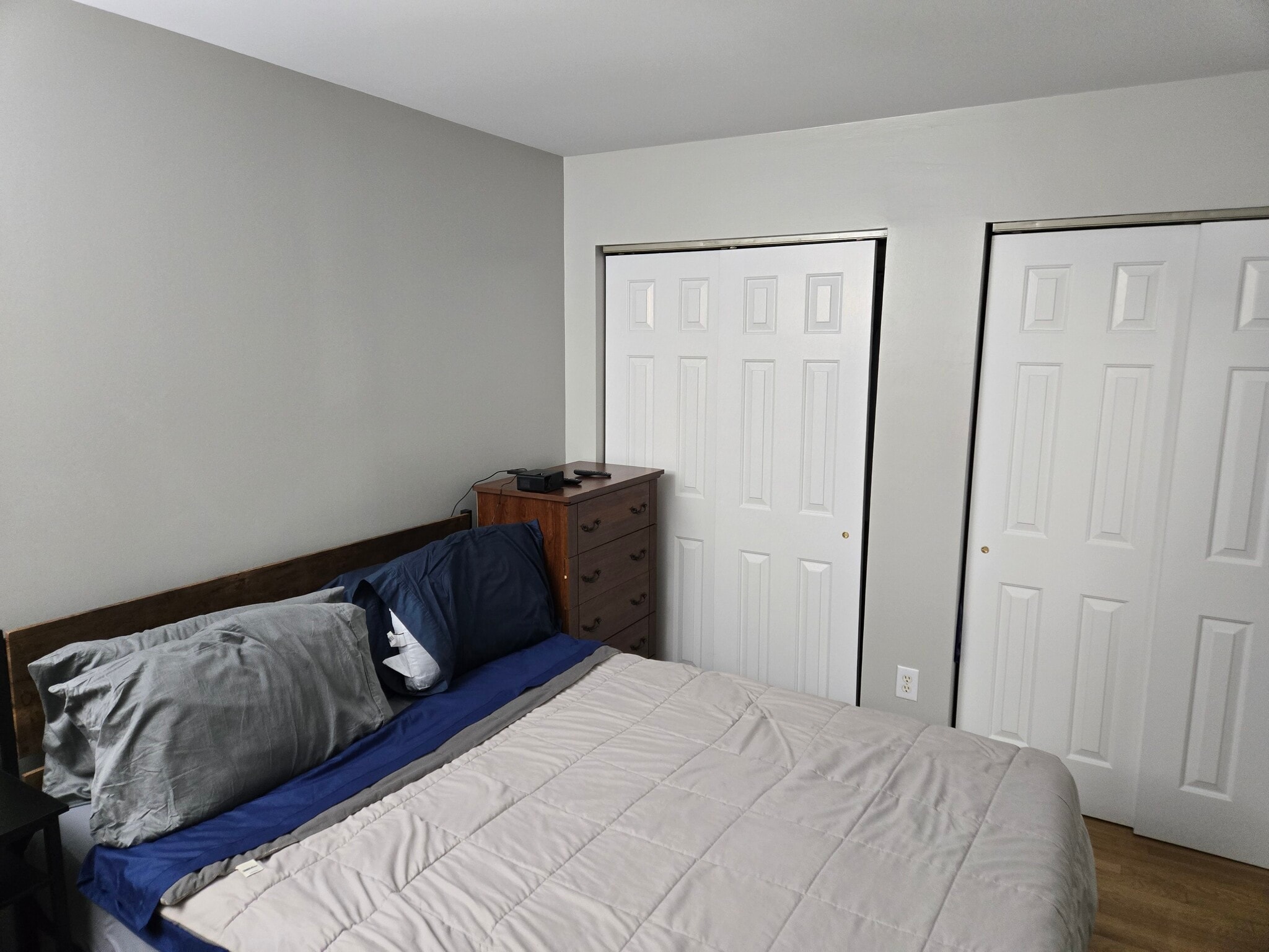 Building Photo - 300 Broad St