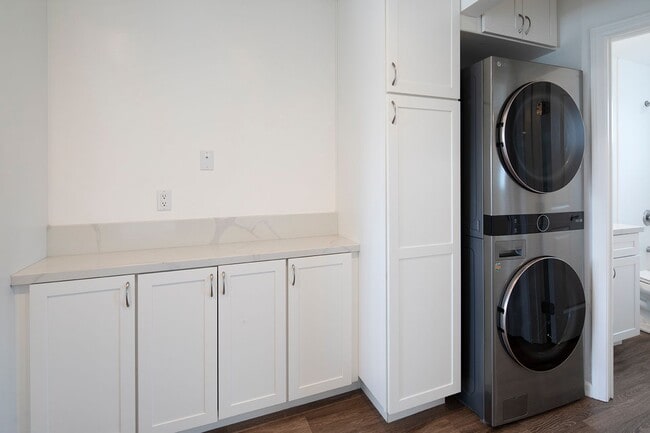 Interior Photo - PR Talmadge Apartments