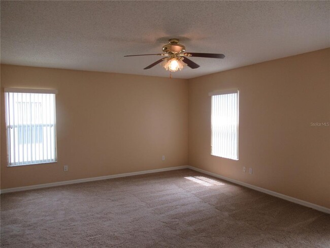 Building Photo - 16908 Sunrise Vista Dr