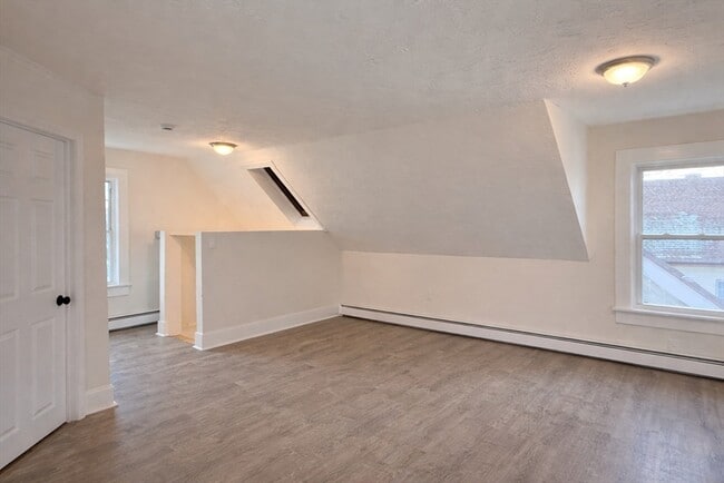 Building Photo - 75 Haviland Ave