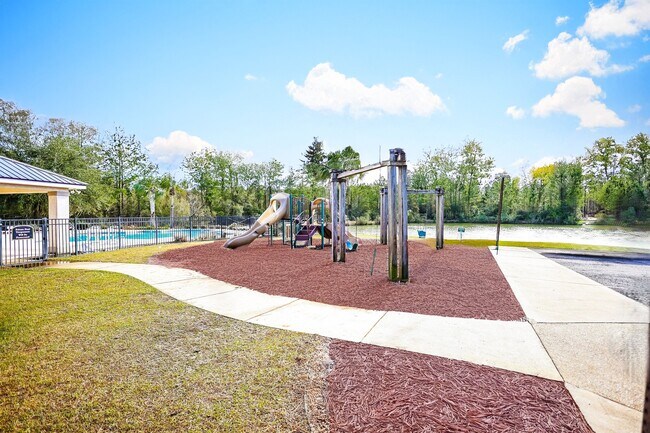 Building Photo - 222 Saddle Brooke Trce