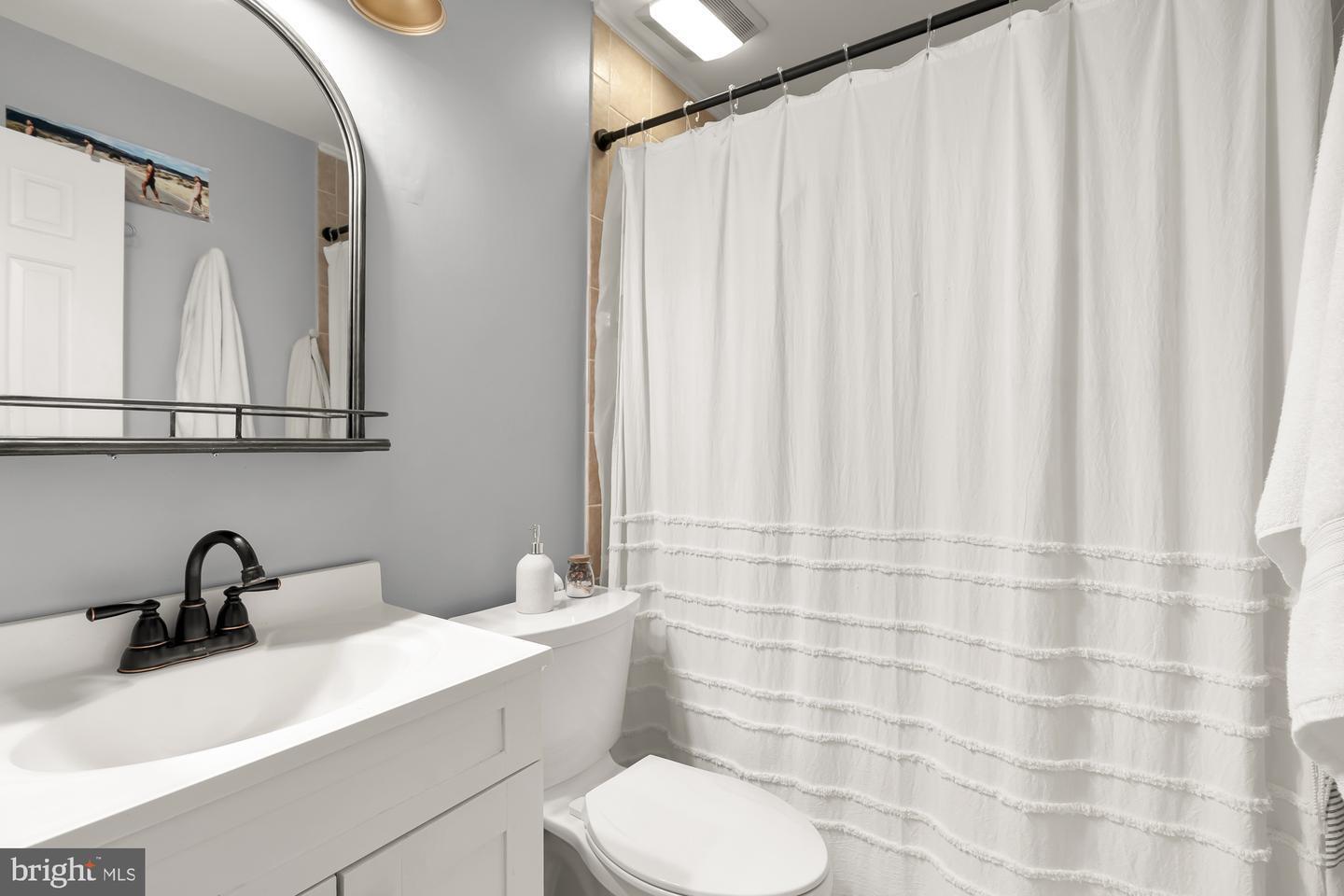 Bathroom - 732 5th St SE