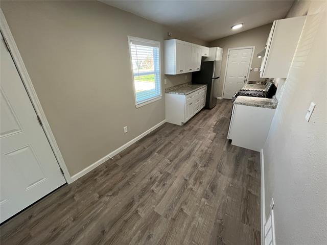 Building Photo - 508 Cresthill Dr