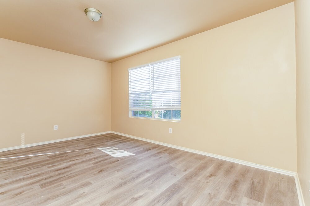 Building Photo - 8500 Shallow Creek Dr