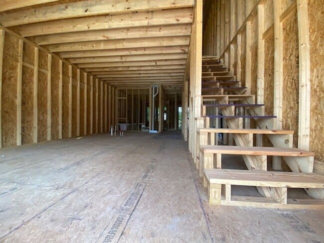 Building Photo - 2519 Washington Street