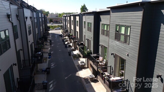 Building Photo - 3014 Terroir Ln