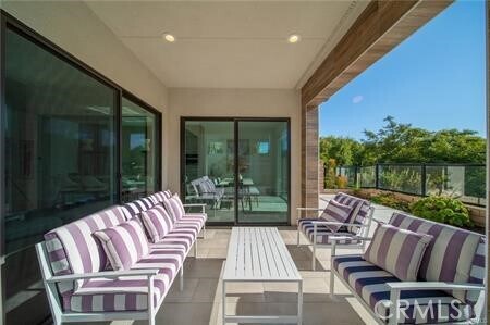 Building Photo - 26296 Paseo Sillin