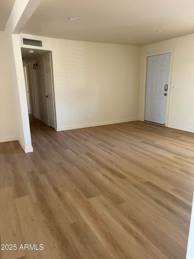 Building Photo - 626 N Hosick Cir