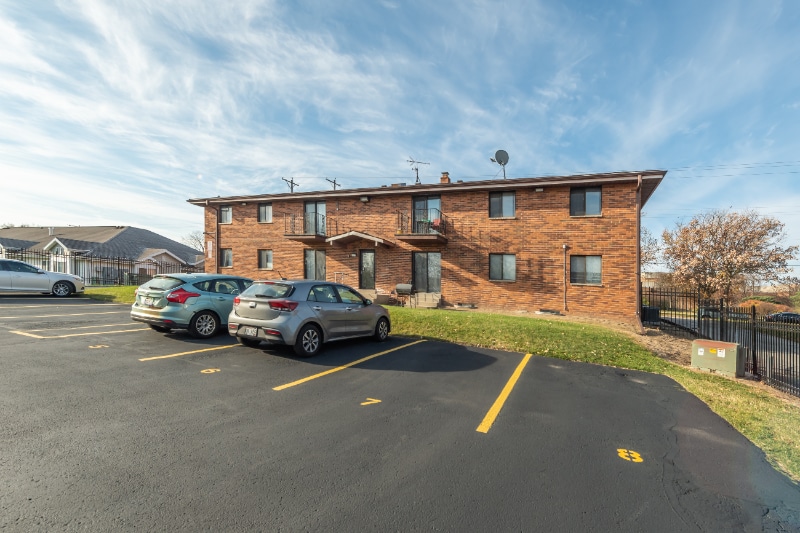 Building Photo - 7512 N Granville Rd