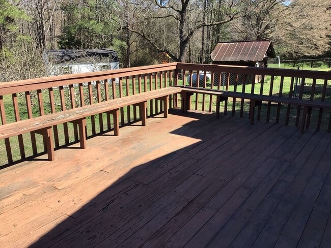 Building Photo - Spacious Ranch Home on 2.35 Acres – Private Setting with Endless Potential