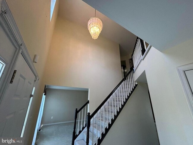 Building Photo - 13220 Willow Point Dr