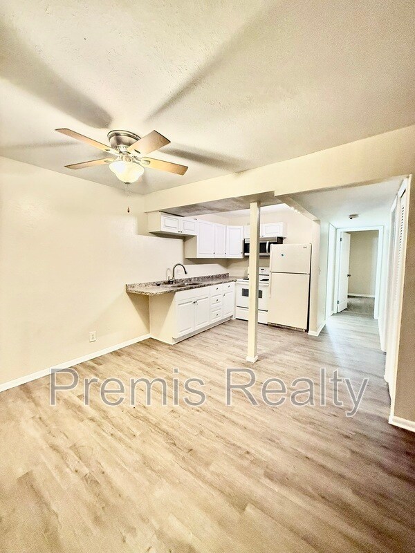 Building Photo - 1799 N Highland Ave