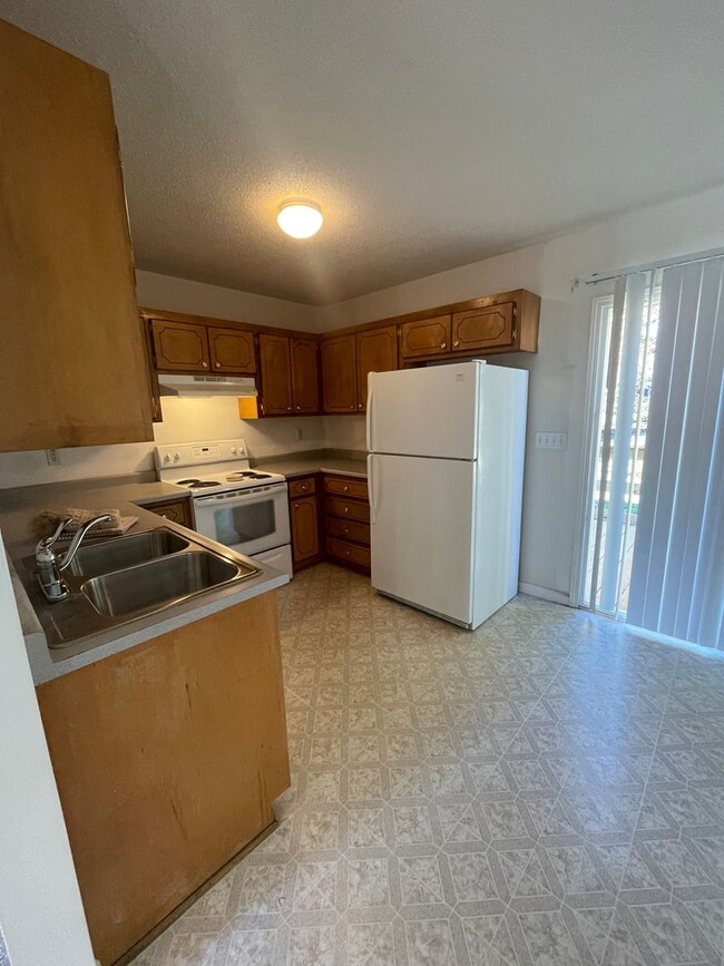 Building Photo - 3 Bedroom 2 Bath Home near downtown Greenv...