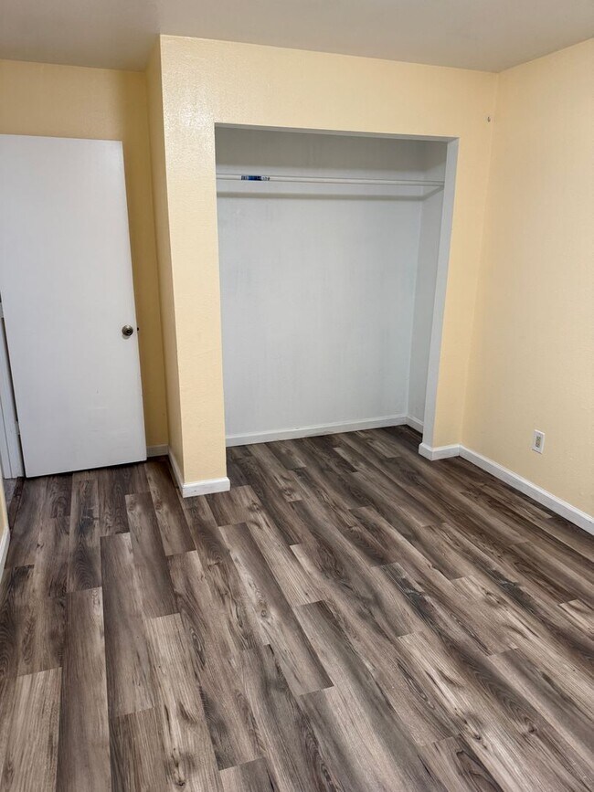 Building Photo - 2571 Plumas Arboga Rd