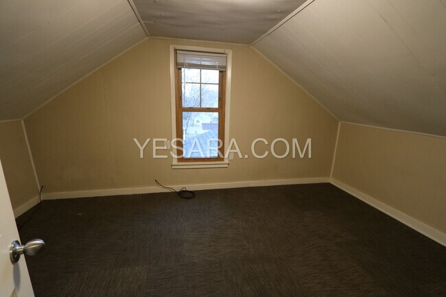 Building Photo - 1418-1418 Smith St