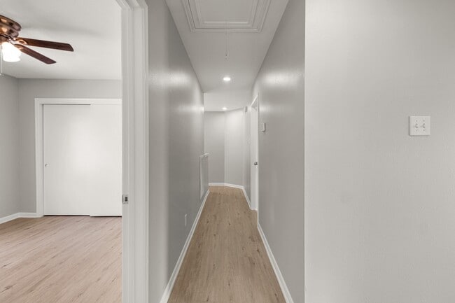 Building Photo - 8818 Iron Springs Dr