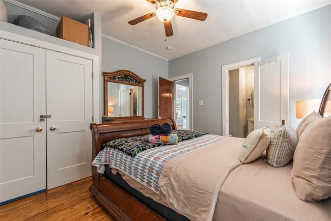 Building Photo - 4508 Avenue O 1/2